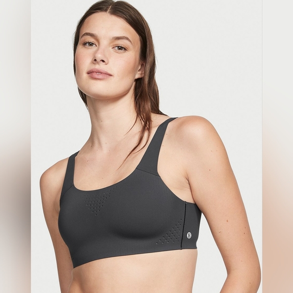 Victoria's Secret yFeatherweight Max Sports Bra - Picture 1 of 10